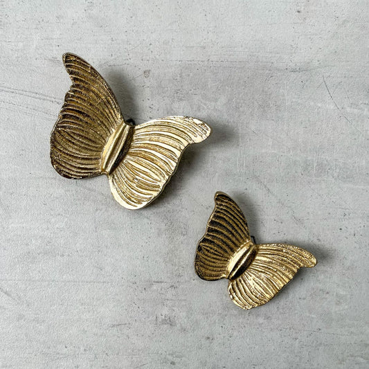 Shop Home Artisan Alexandra Metal Butterfly Wall Sculpture (Gold) - Set of 2 on Alanqrit