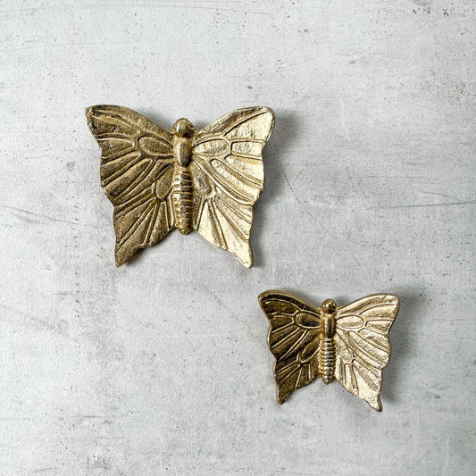Shop Home Artisan Cassandra Metal Butterfly Wall Sculpture (Gold) - Set of 2 on Alanqrit